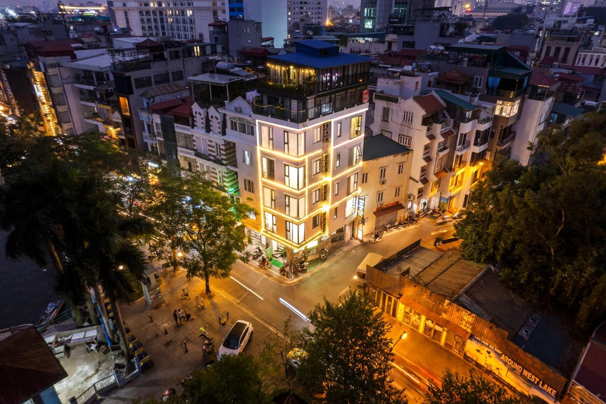 Lake View Hotel ハノイ市 エクステリア 写真