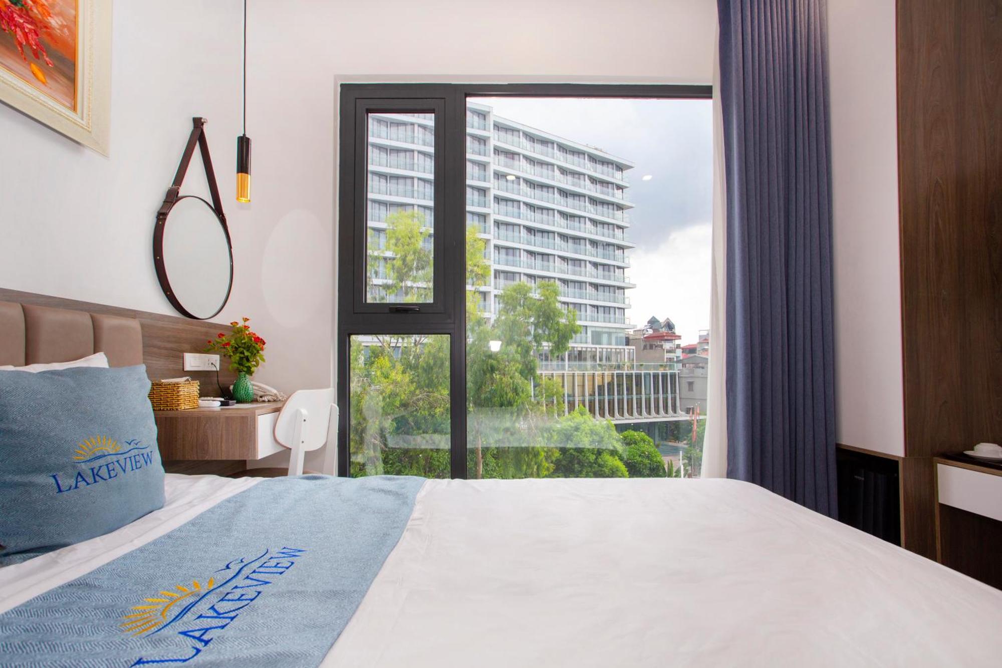 Lake View Hotel ハノイ市 エクステリア 写真